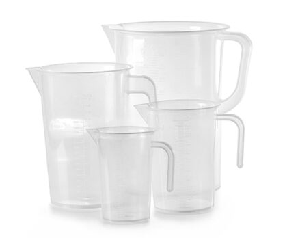 כד מידה מפלסטיק במגוון גדלים